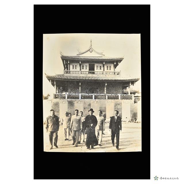 蔣介石遊赤崁樓六之六藏品圖，第1張
