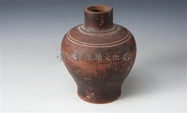 紅陶藥罐藏品圖，第1張