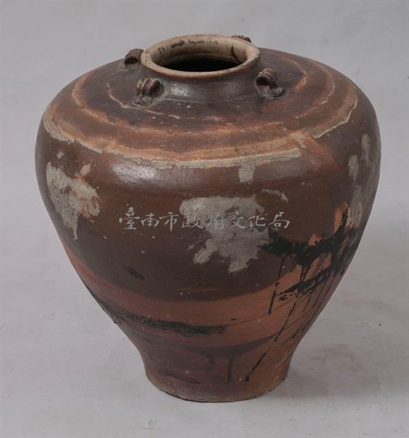 四繫甕	 	藏品圖，第1張