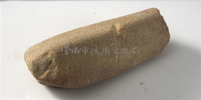 牛稠子文化砍砸器藏品圖，第1張