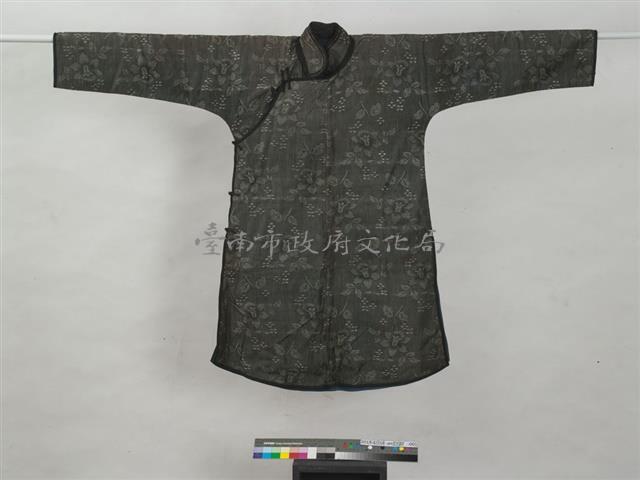 青女裝藏品圖，第1張