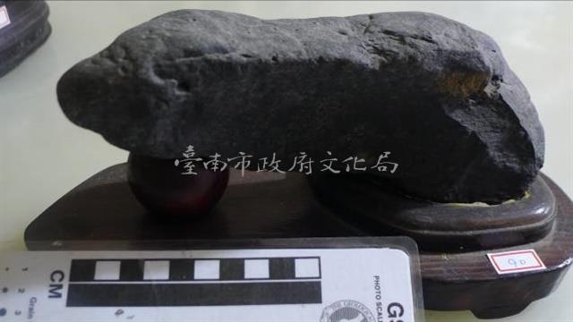 玄武岩藏品圖，第1張