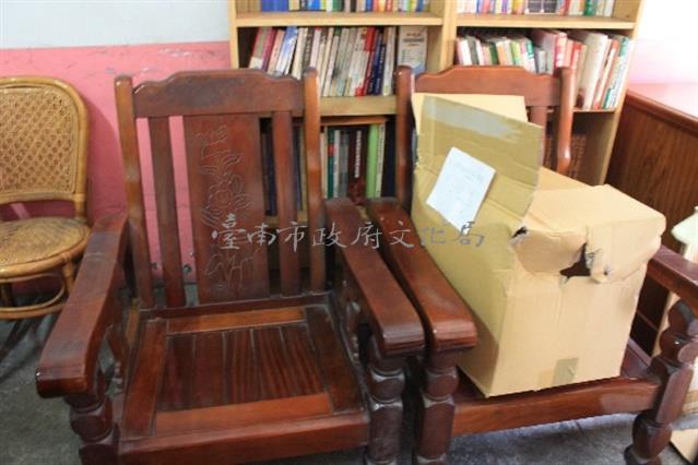舊木椅(單人)藏品圖，第1張