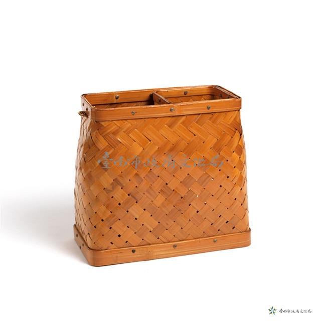 攤釣魚簍藏品圖，第1張