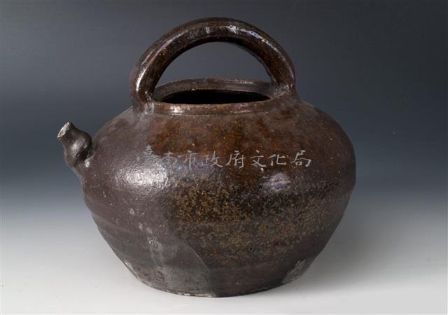 醬釉提樑注壺藏品圖，第1張