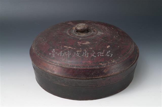 朱漆圓盒藏品圖，第1張
