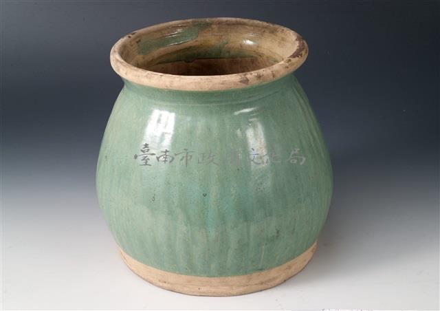 綠釉罐藏品圖，第1張