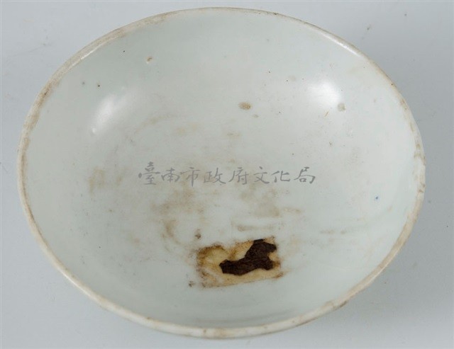 白瓷小碟	 	藏品圖，第1張