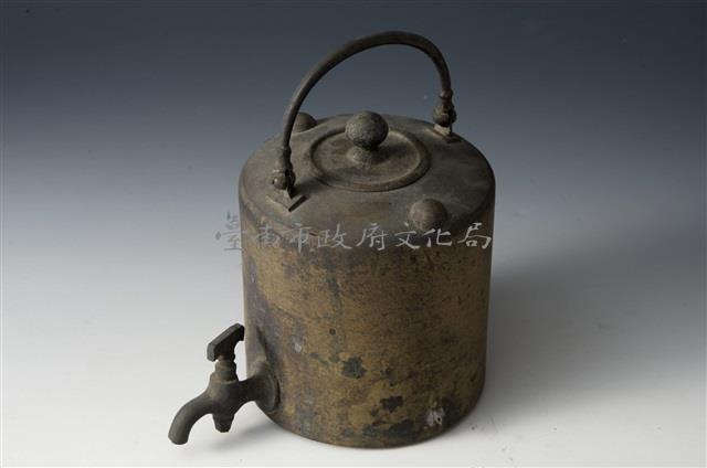 精製銅質水壺藏品圖，第1張