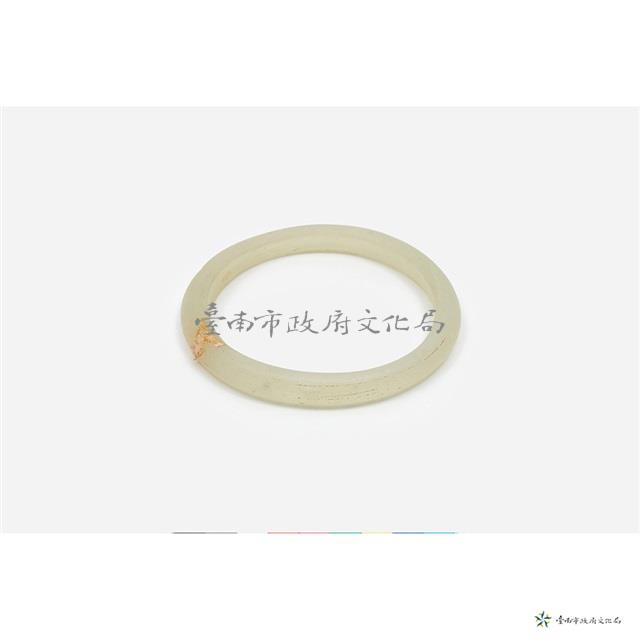 透明白色手環藏品圖，第1張