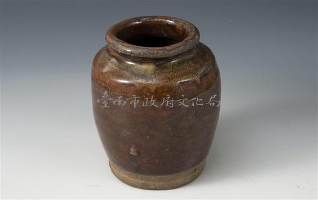 醬釉小陶罐藏品圖，第1張