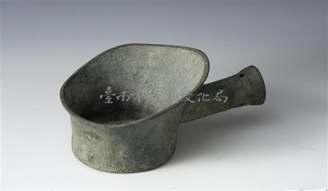 銅質熨斗藏品圖，第1張