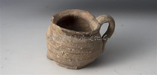 帶把小陶罐藏品圖，第1張