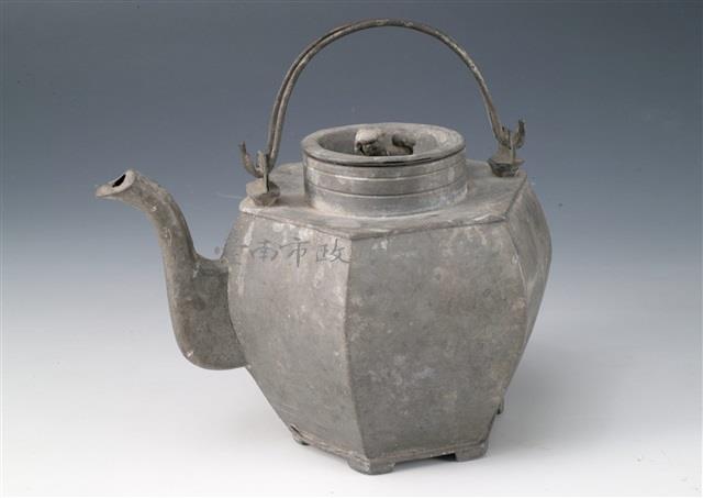 錫製茶壺	 	藏品圖，第1張