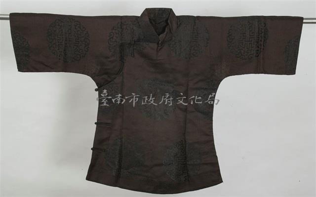 上衣藏品圖，第2張