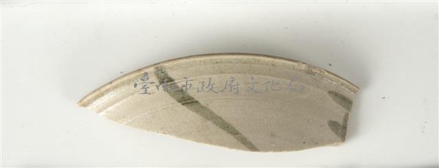 青花碗口殘片藏品圖，第1張