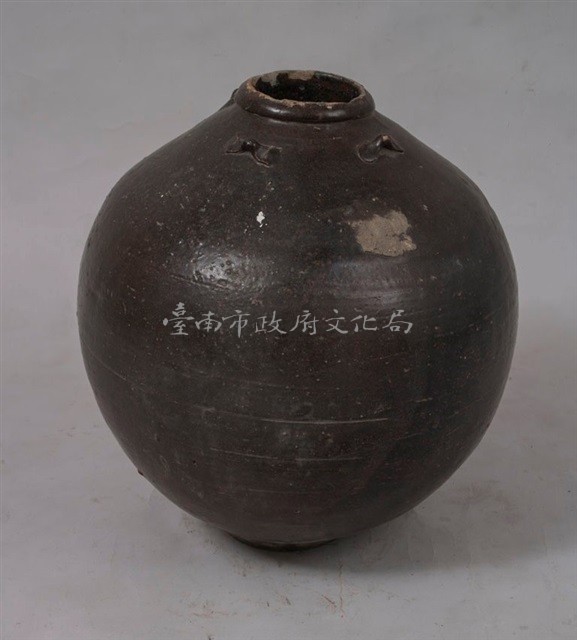 陶甕	 	藏品圖，第1張