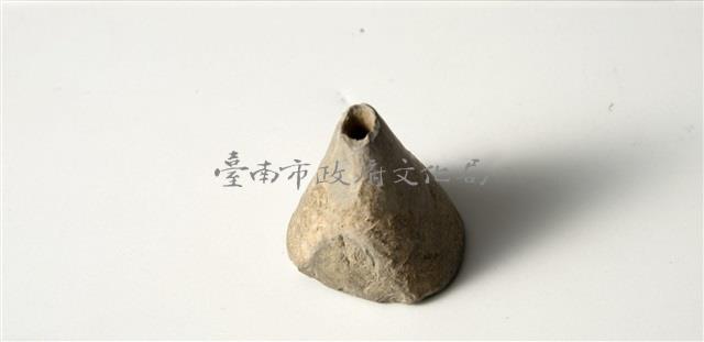 鳳鼻頭文化灰陶紡輪藏品圖，第1張