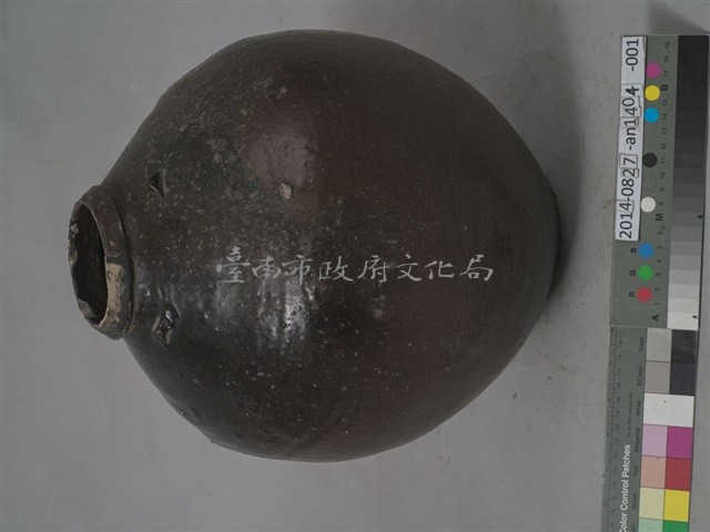 四繫短頸陶甕	 	藏品圖，第1張