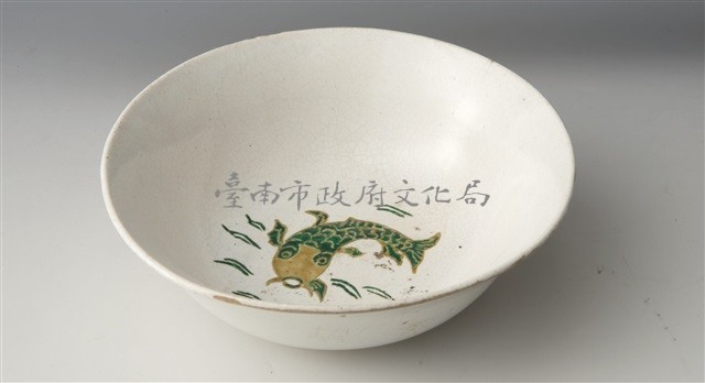 白瓷加彩碗	 	藏品圖，第1張