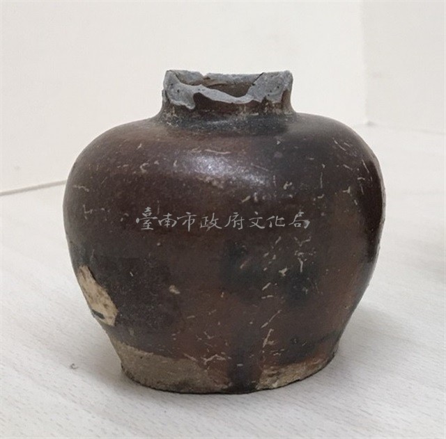 小壺	 	藏品圖，第1張