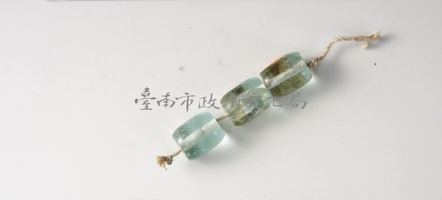 玻璃珠鍊	 	藏品圖，第1張
