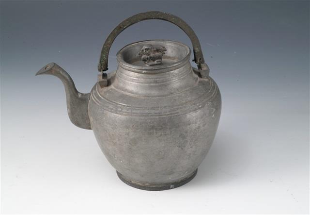 錫製茶壺	 	藏品圖，第1張