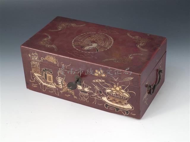 朱漆描金珠寶盒藏品圖，第1張