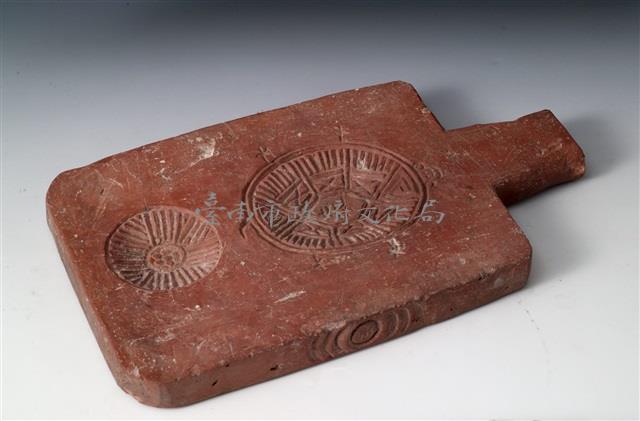 陶質三面粿模藏品圖，第1張