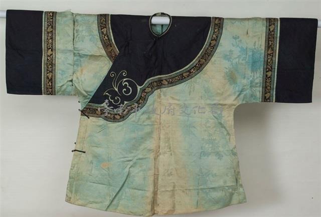 藍白相間仕女綢杉藏品圖，第2張