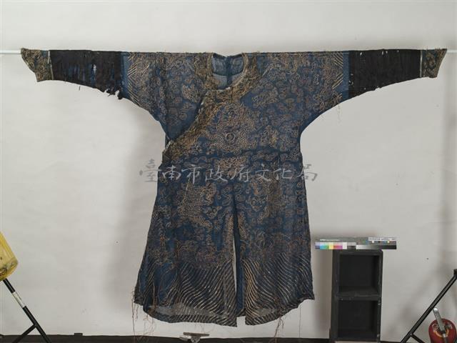 藍色金線蟒服藏品圖，第1張