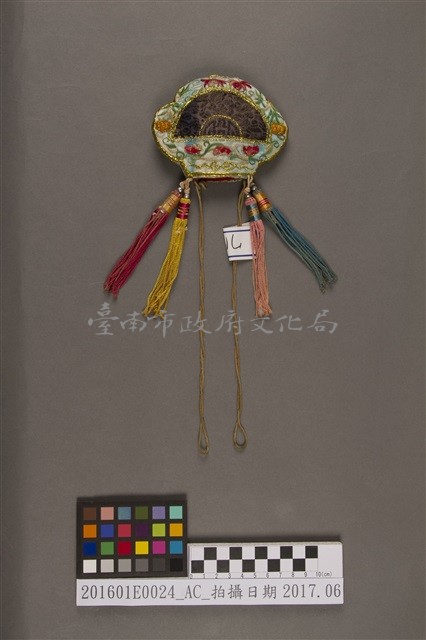 彩繡錢包藏品圖，第1張