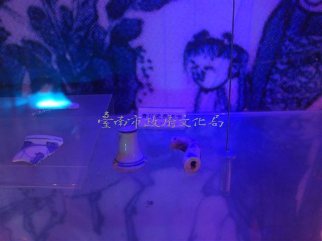 青花瓷壺流嘴殘片（2塊）藏品圖，第1張