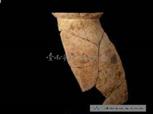 陶罐口緣大湖文化藏品圖，第1張