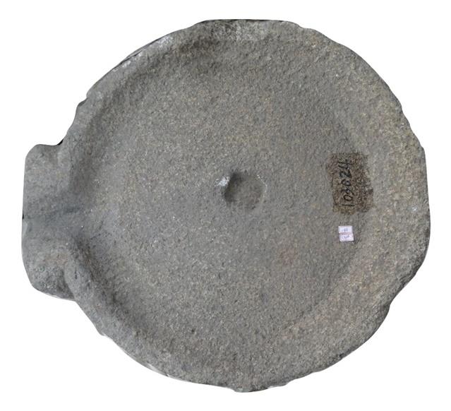 石磨（下盾）藏品圖，第1張