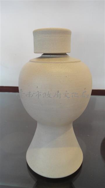 白色素燒酒瓶-12藏品圖，第1張