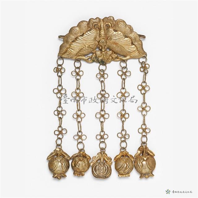 胸珮藏品圖，第1張