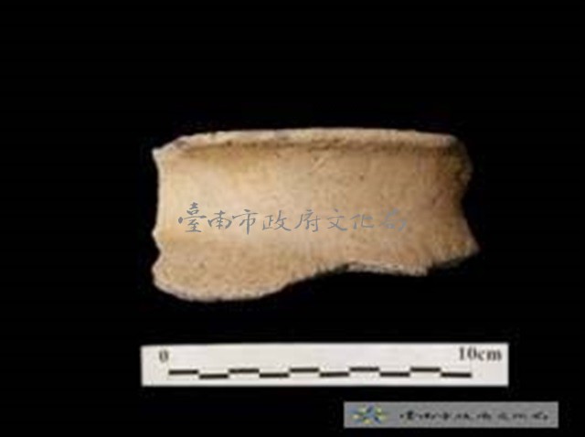 陶器口緣大湖文化早期(繩紋陶)藏品圖，第1張
