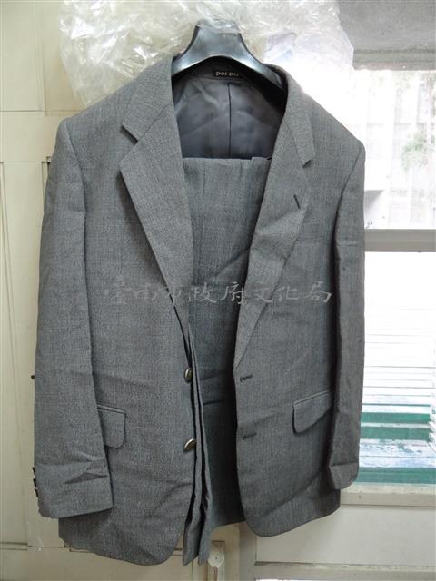 西裝外套藏品圖，第1張