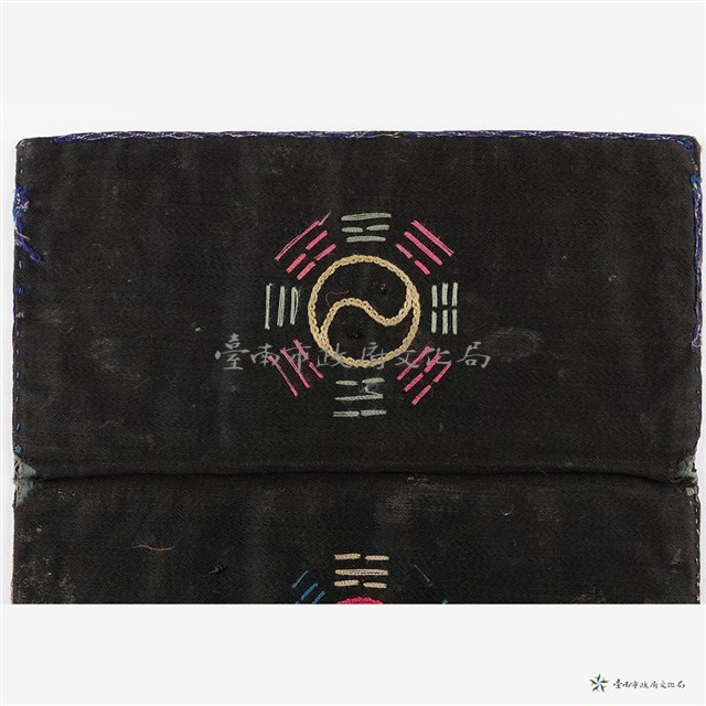 三折式荷包藏品圖，第10張