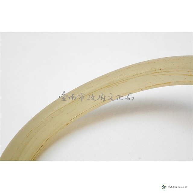 透明白色手環藏品圖，第4張