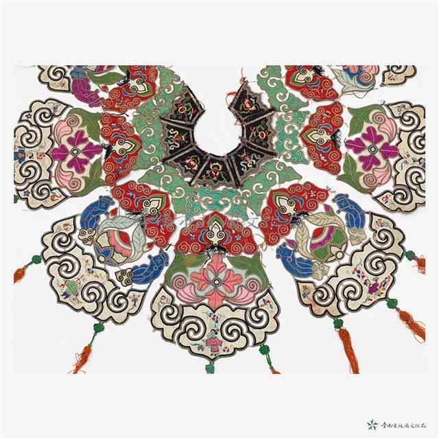 繡花霞披藏品圖，第4張