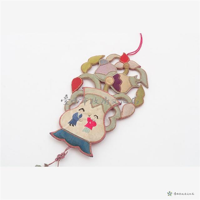 床掛飾藏品圖，第4張