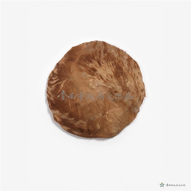 翁明輝小面牛皮盾藏品圖，第2張