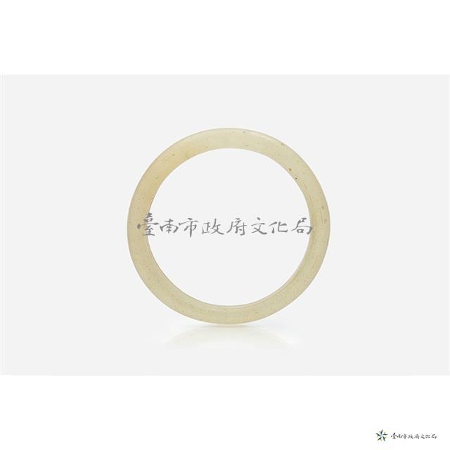 透明白色手環藏品圖，第2張