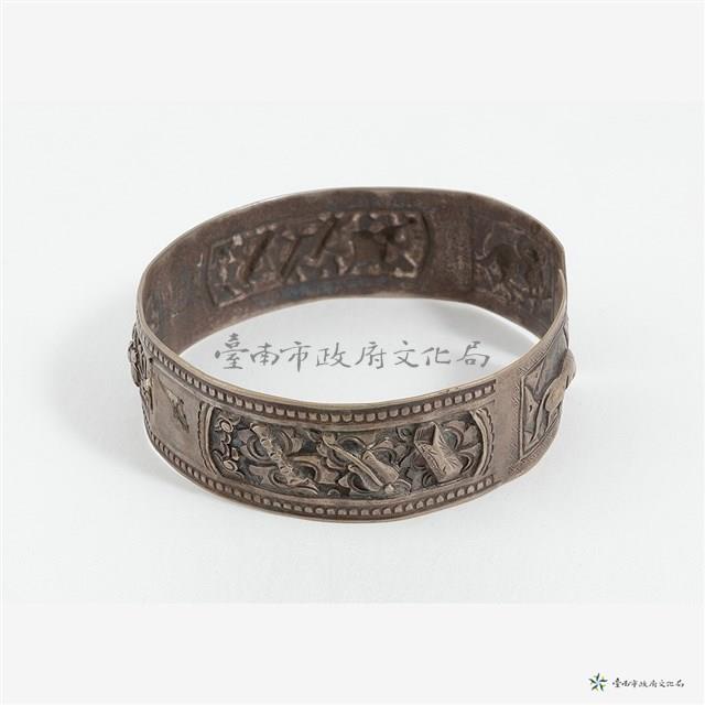 馬紋芭蕉銀手鐲藏品圖，第2張