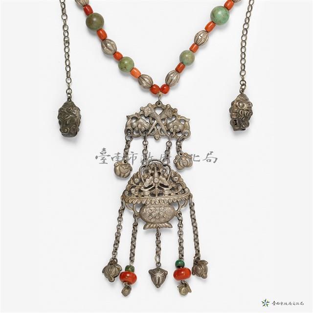 銀花瓶紋墜飾項鍊藏品圖，第2張