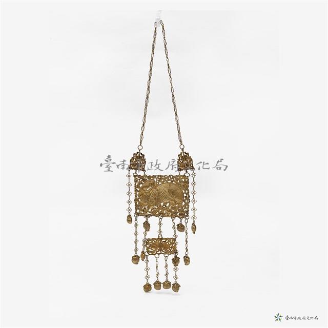 鎏金胸飾藏品圖，第2張
