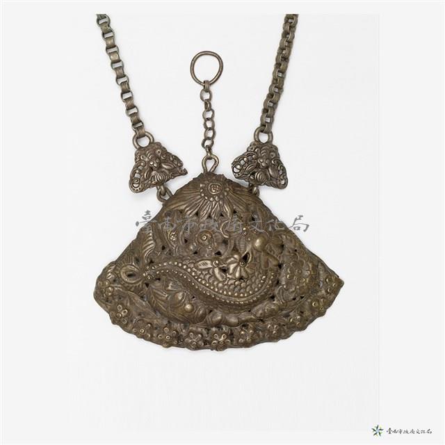 銀龍圖案項鍊藏品圖，第3張