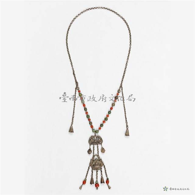 銀花瓶紋墜飾項鍊藏品圖，第1張